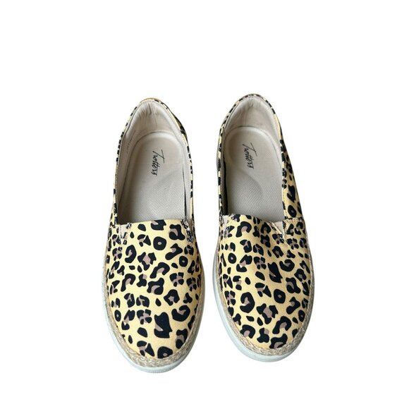 Trotters Accent Shoes Sneakers Leopard Leather Women's Size 9.5 Slip On - Picture 2 of 11
